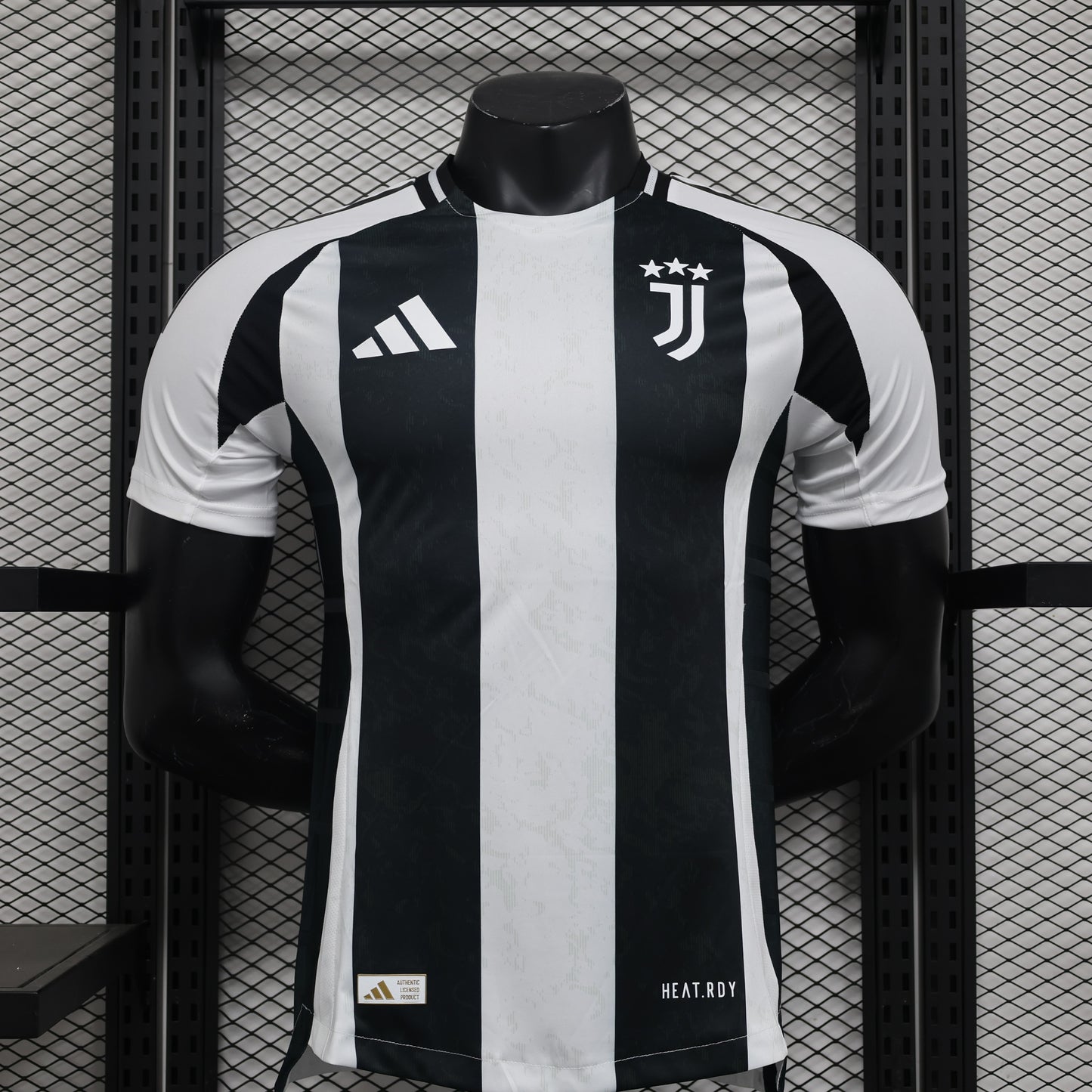 Camiseta Versión Jugador Juventus Local 24/25