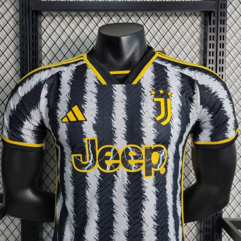 Camiseta Versión Jugador Juventus Local 23/24