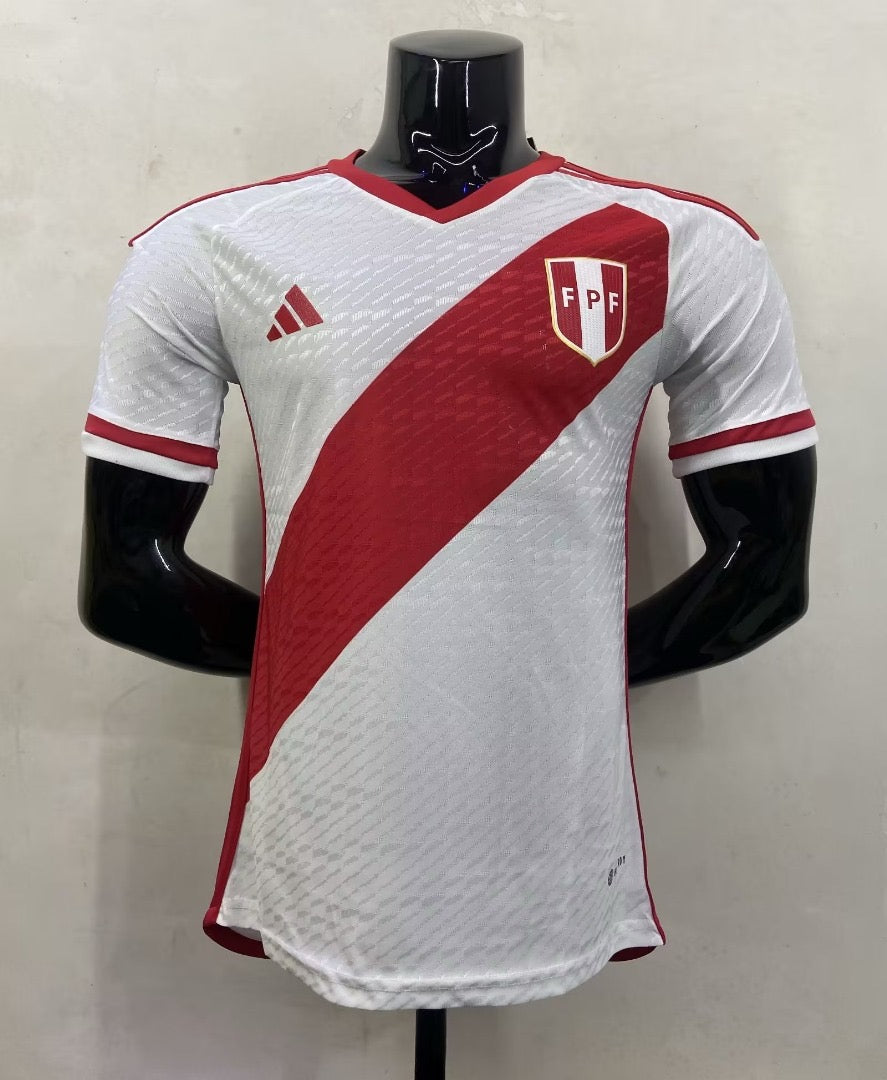 Camiseta Versión Jugador Perú Local 23/24