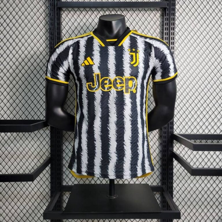 Camiseta Versión Jugador Juventus Local 23/24