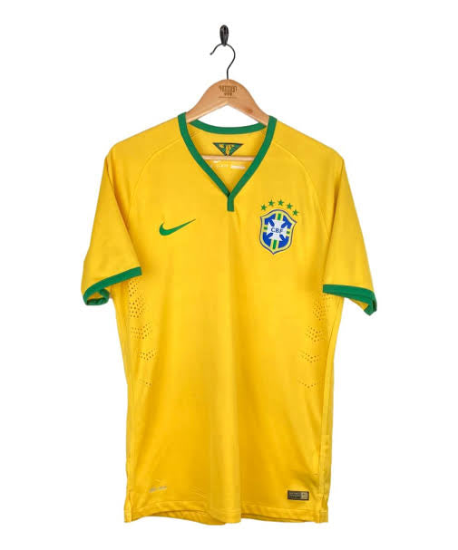 Camiseta Versión Jugador Brasil Local 2014