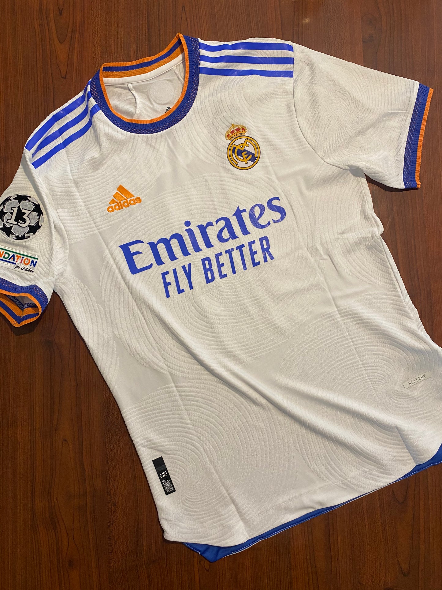 Camiseta Versión Jugador Real Madrid 21/22