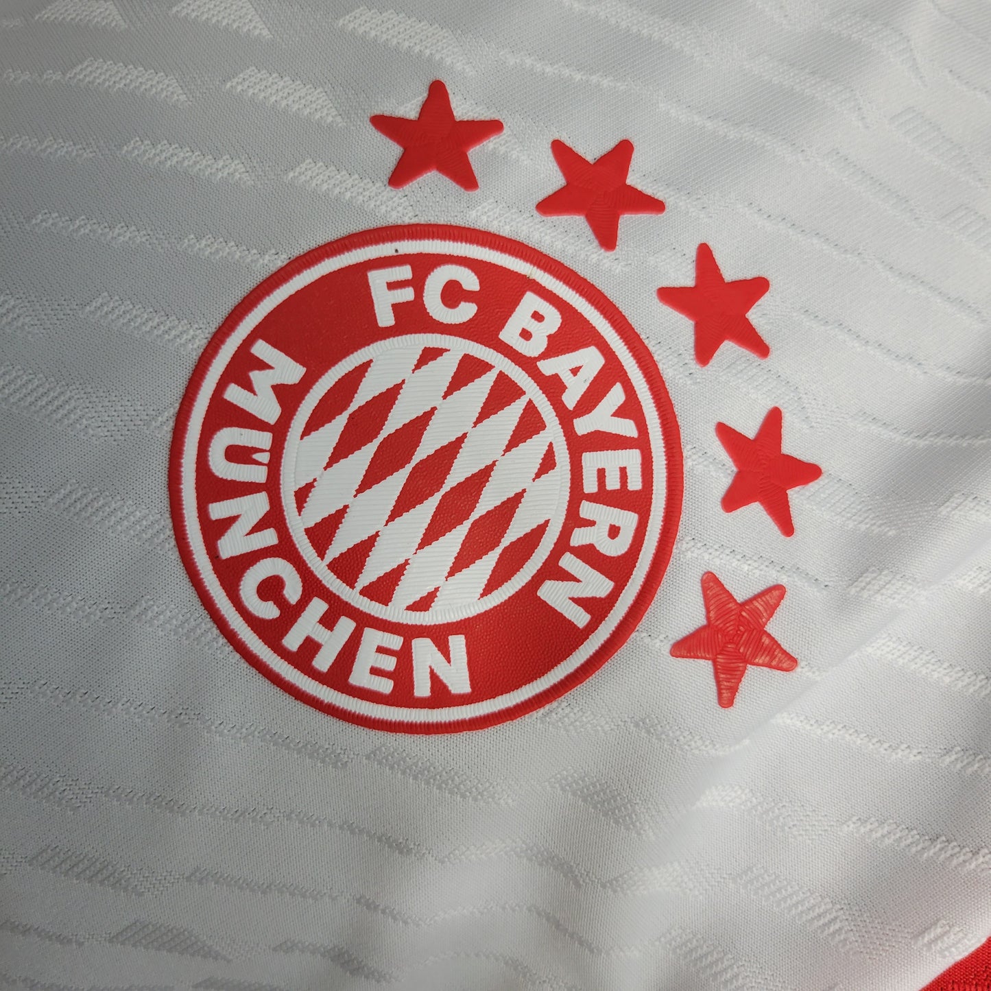 Camiseta Versión Jugador Bayern Munich Local 23/24