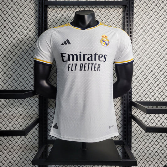 Kit Completo Versión Jugador Real Madrid Local 23/24