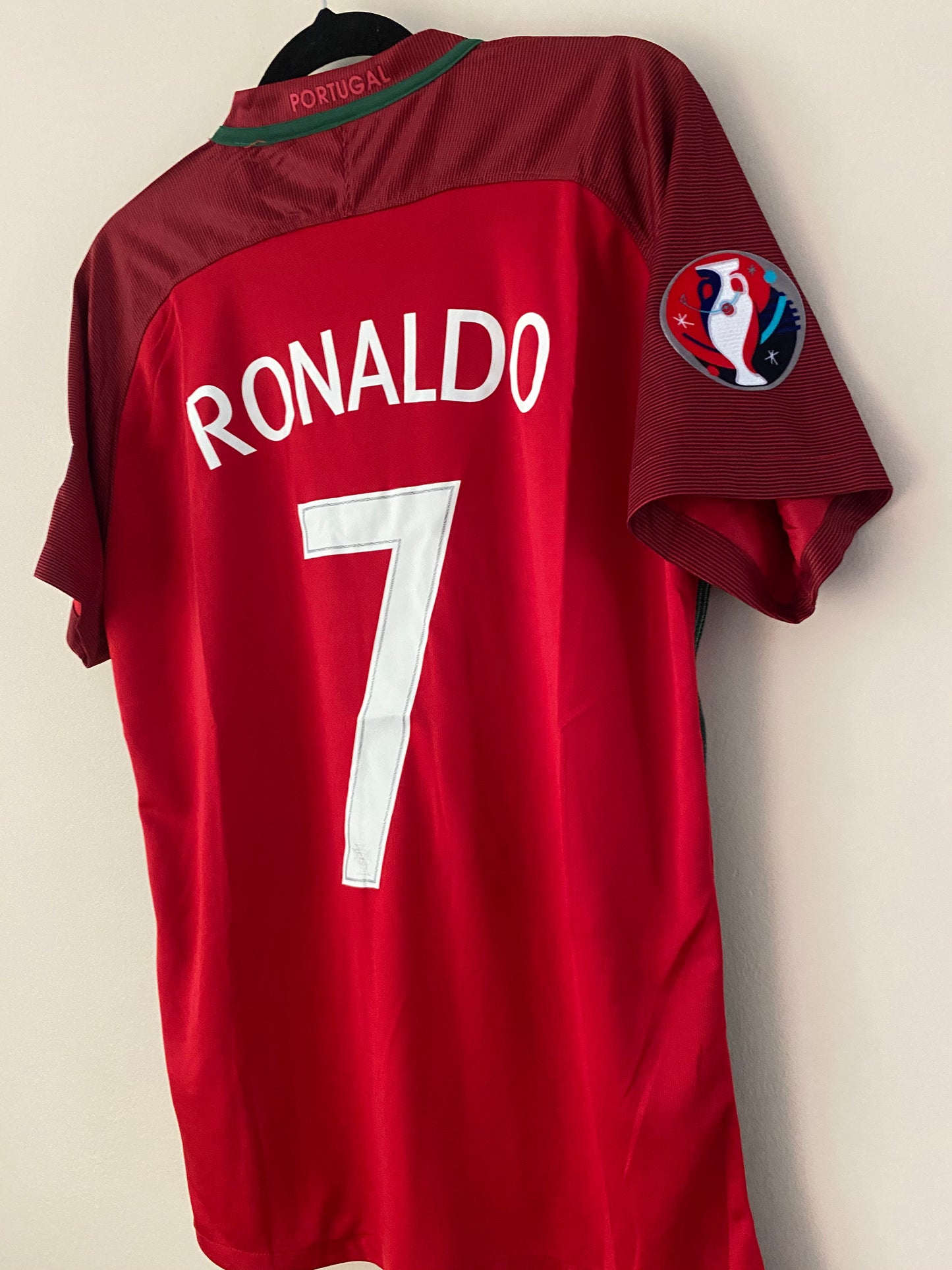 Camiseta Versión Jugador Portugal Final 2016